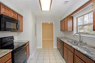 5345 Sugar Ridge Dr, Buford, GA 30518 - Photo 5