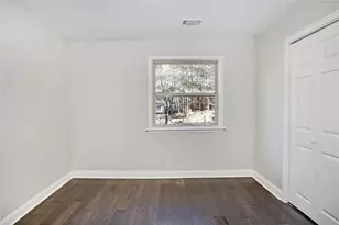 5345 Sugar Ridge Dr, Buford, GA 30518 - Photo 7