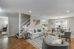 3173 Parkridge Crescent, Chamblee, GA 30341 - Photo 11