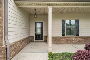 525 Trousseau Ln, McDonough, GA 30252 - Photo 3
