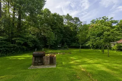 2410 Rugby Avenue, Atlanta, GA 30337 - Photo 35