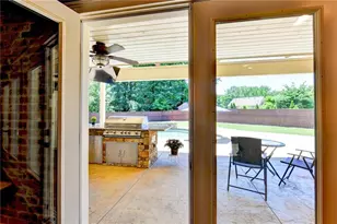 2105 Sandown Ct, Lawrenceville, GA 30043 - Photo 67
