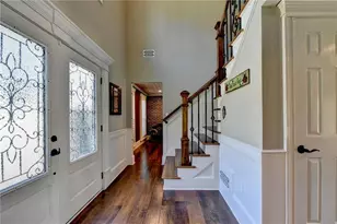2105 Sandown Ct, Lawrenceville, GA 30043 - Photo 5