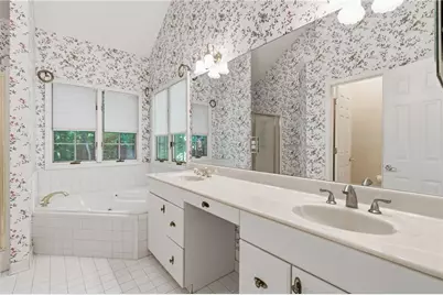5055 Meadowbrook Circle, Suwanee, GA 30024 - Photo 33