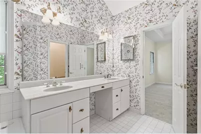 5055 Meadowbrook Circle, Suwanee, GA 30024 - Photo 35