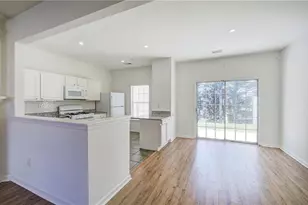 62 Highoak Dr NE, Marietta, GA 30066 - Photo 9
