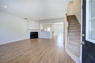 62 Highoak Dr NE, Marietta, GA 30066 - Photo 3