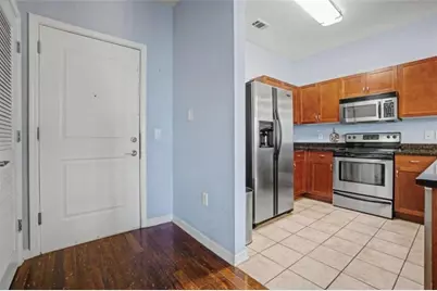 870 Mayson Turner Road NW #1311, Atlanta, GA 30314 - Photo 3