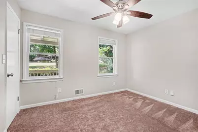 3560 Hogan Drive NW, Kennesaw, GA 30152 - Photo 9