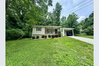 5552 Lakeside Drive, Union City, GA 30291 - Photo 1