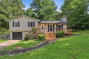 105 Elberta Dr, Newnan, GA 30265 - Photo 3