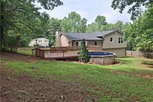 105 Elberta Dr, Newnan, GA 30265 - Photo 7
