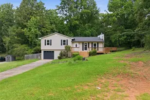 105 Elberta Dr, Newnan, GA 30265 - Photo 5