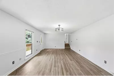105 Elberta Drive, Newnan, GA 30265 - Photo 9