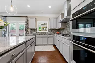 1308 Levine Ln, Kennesaw, GA 30152 - Photo 9