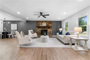 105 Trickum Hills Dr, Woodstock, GA 30188 - Photo 5
