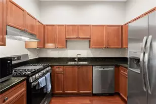 4248 River Green Dr NW, Atlanta, GA 30327 - Photo 9