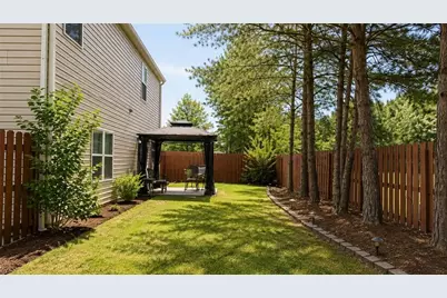 2522 Garnet Avenue, Riverdale, GA 30296 - Photo 11