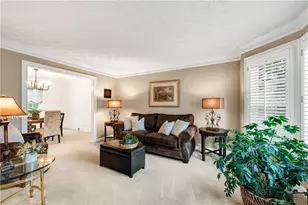 5007 Willow Creek Dr, Woodstock, GA 30188 - Photo 7