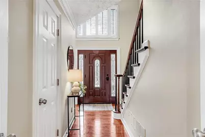 5007 Willow Creek Drive, Woodstock, GA 30188 - Photo 5