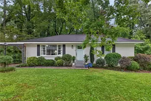 558 Boyds Dr SE, Marietta, GA 30067 - Photo 1