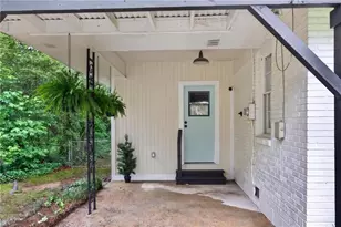 558 Boyds Dr SE, Marietta, GA 30067 - Photo 3