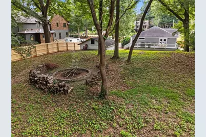1752 Springer Street NW, Atlanta, GA 30318 - Photo 37