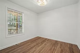 4827 Oakwood Ct, Loganville, GA 30052 - Photo 19