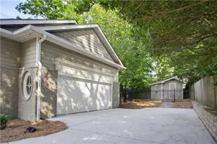 3335 Ferncliff Pl, Atlanta, GA 30324 - Photo 57