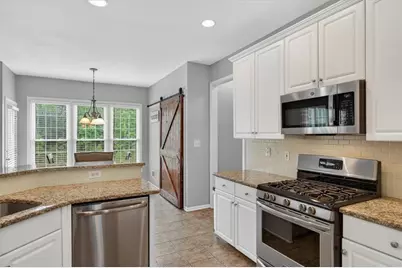 933 Hawk Creek Trail, Lawrenceville, GA 30043 - Photo 11