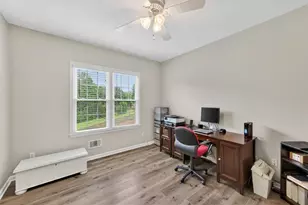 933 Hawk Creek Trail, Lawrenceville, GA 30043 - Photo 15