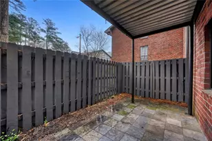 6851 Roswell Rd, Atlanta, GA 30328 - Photo 25