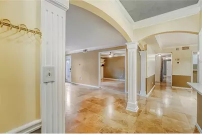 6851 Roswell Road #M13, Atlanta, GA 30328 - Photo 5