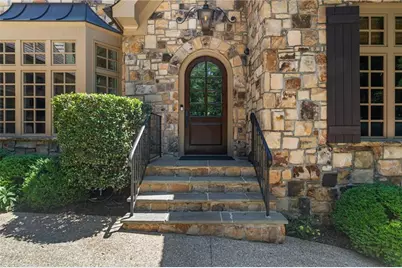 355 Pine Tree Drive NE, Atlanta, GA 30305 - Photo 3