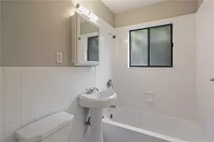 880 Glendale Terrace NE, Atlanta, GA 30308 - Photo 9