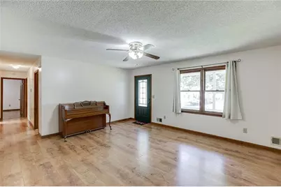 9625 Manor Lane, Gainesville, GA 30506 - Photo 7