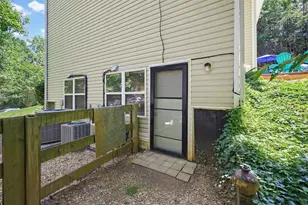 9055 Montclair Hills Dr, Cumming, GA 30028 - Photo 43