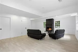 2437 Flair Knoll Dr, Atlanta, GA 30345 - Photo 21
