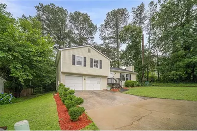 3809 Valley Brook Road, Snellville, GA 30039 - Photo 3