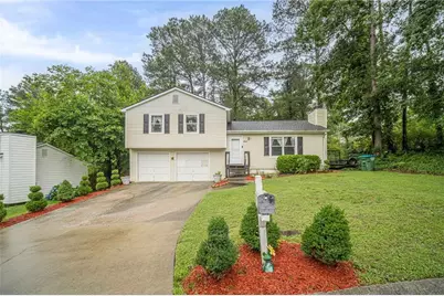 3809 Valley Brook Road, Snellville, GA 30039 - Photo 5