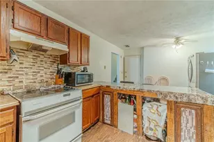 3809 Valley Brook Rd, Snellville, GA 30039 - Photo 11