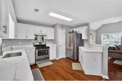 340 Fountainmist Trail, Lawrenceville, GA 30043 - Photo 5