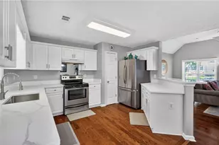340 Fountainmist Trail, Lawrenceville, GA 30043 - Photo 5