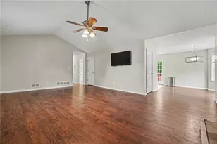 363 Oak Glen Dr, Dallas, GA 30132 - Photo 7