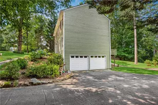 2856 Clearbrook Dr, Marietta, GA 30068 - Photo 5