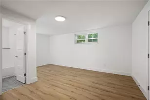 880 St Charles Ave NE, Atlanta, GA 30306 - Photo 13