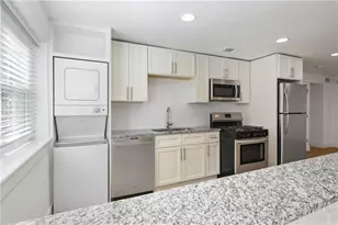 880 St Charles Ave NE, Atlanta, GA 30306 - Photo 5