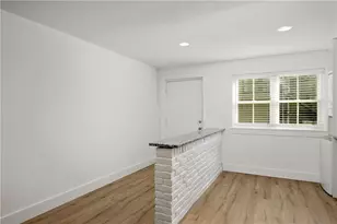 880 St Charles Ave NE, Atlanta, GA 30306 - Photo 7