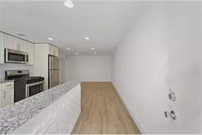 880 Saint Charles Avenue NE #10, Atlanta, GA 30306 - Photo 3