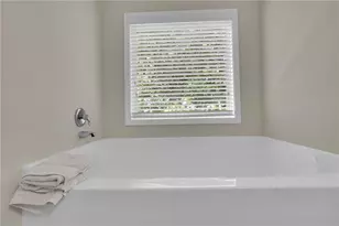 630 Collingsworth Ln, Lawrenceville, GA 30043 - Photo 27